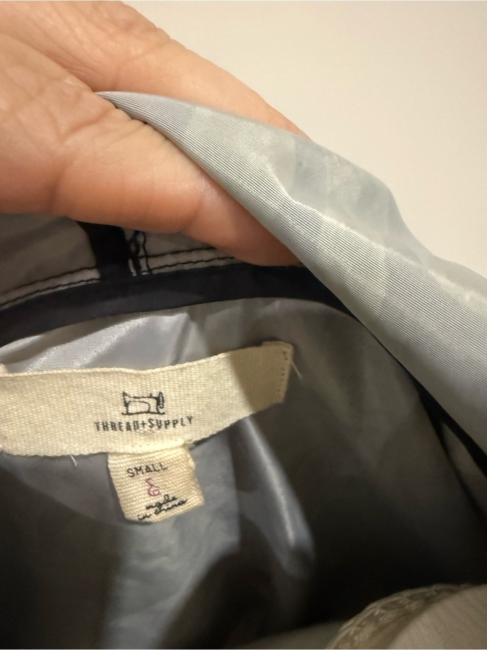 Thread + Supply Floral Packable Windbreaker Pullover Jacket Small - Picture 3 of 3